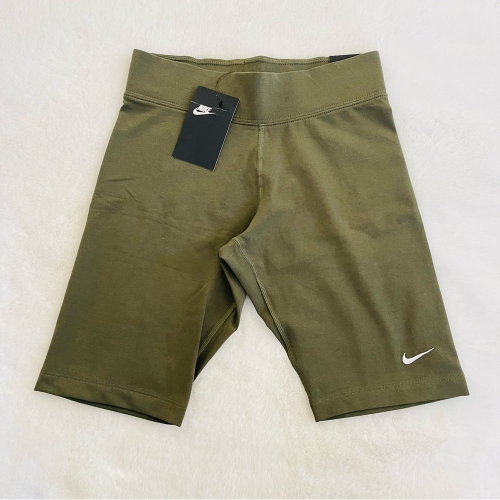 Nike | Women’s Nike Biker shorts